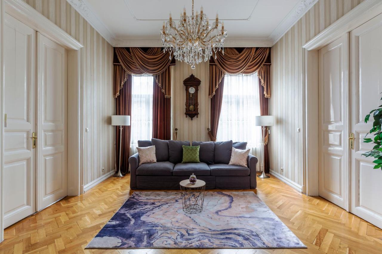 Luxury Central Home Next To The New York Cafe Budapešť Exteriér fotografie
