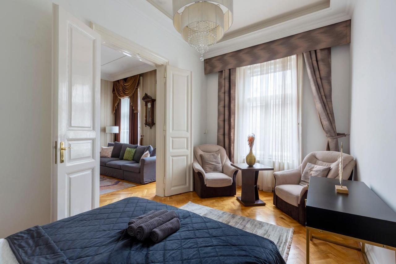 Luxury Central Home Next To The New York Cafe Budapešť Exteriér fotografie