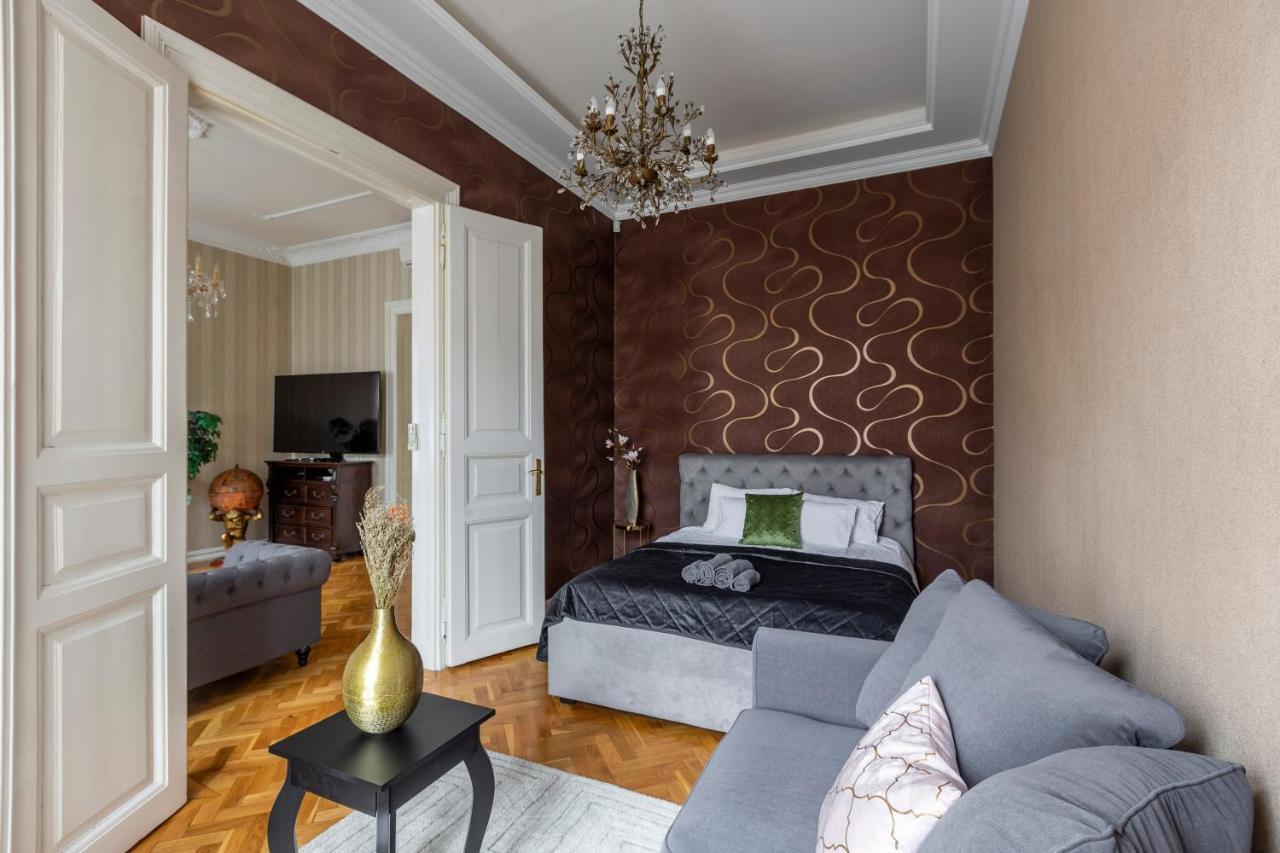 Luxury Central Home Next To The New York Cafe Budapešť Exteriér fotografie